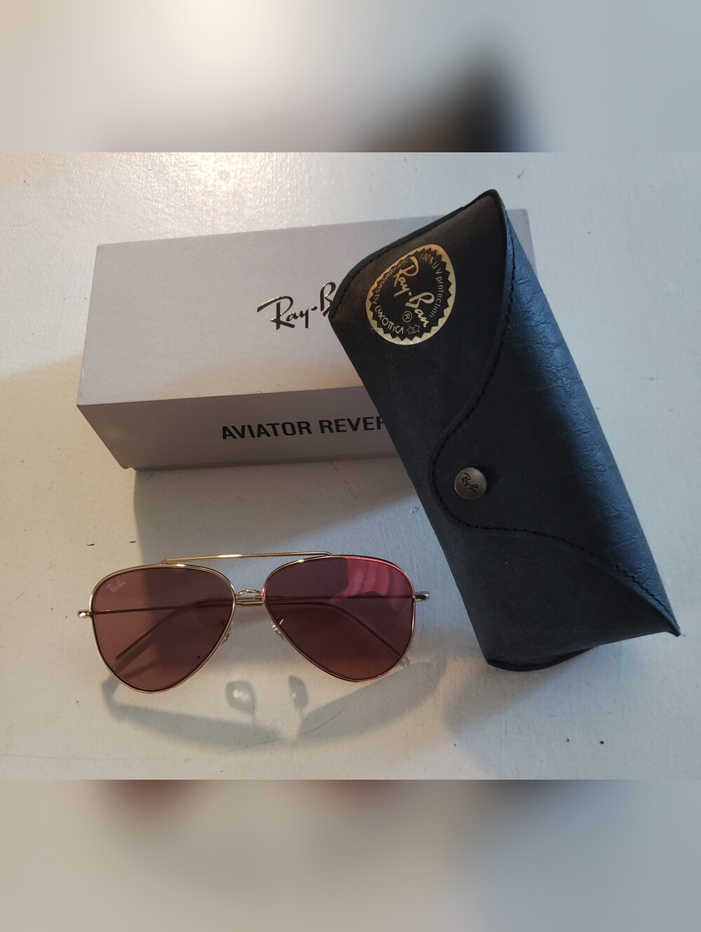 Ray-Ban Aviator Reverse- Gold Frame with Violet Lenses 59mm